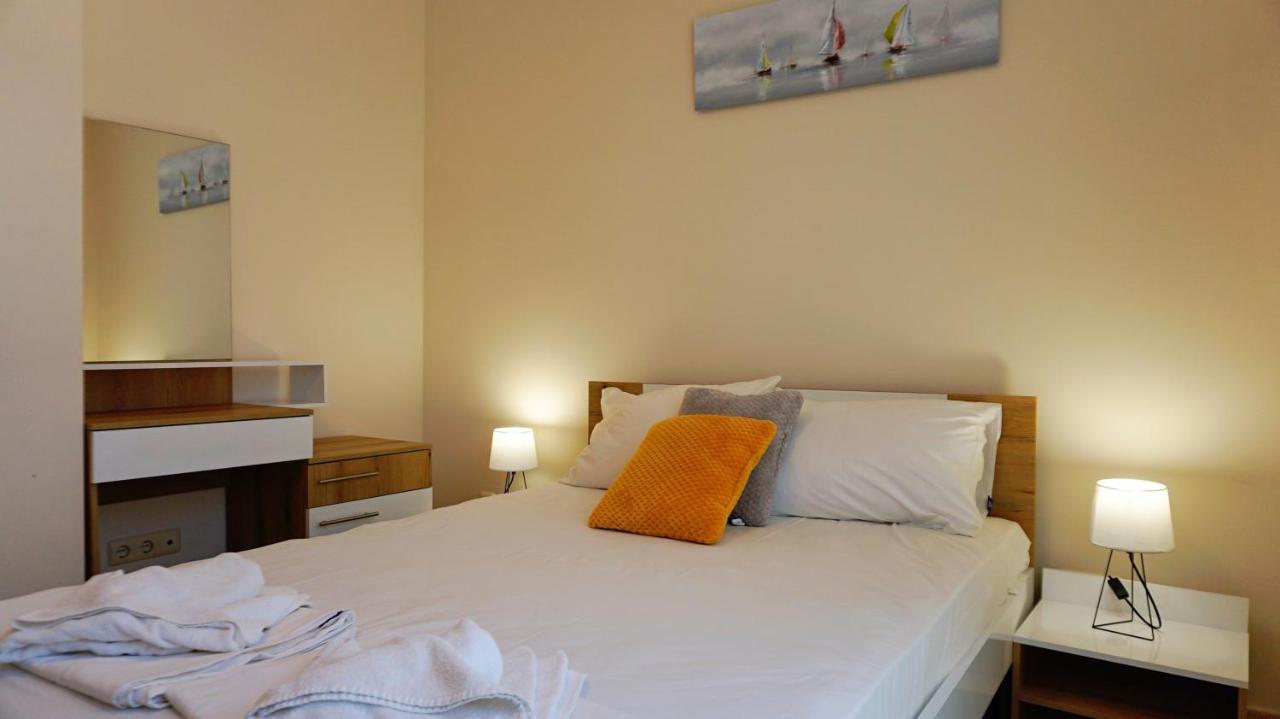 Ваканционни апартаменти Калиакрия - Holiday apartments Kaliakria Топола Екстер'єр фото