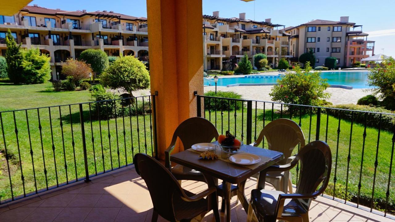 Ваканционни апартаменти Калиакрия - Holiday apartments Kaliakria Топола Екстер'єр фото