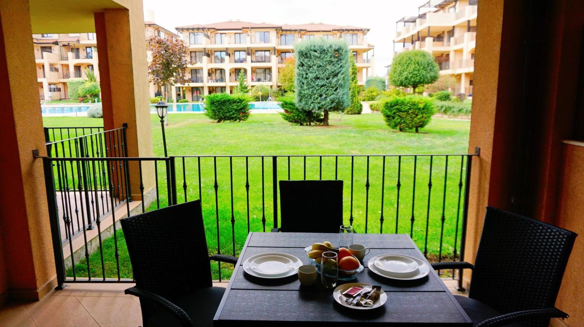 Ваканционни апартаменти Калиакрия - Holiday apartments Kaliakria Топола Екстер'єр фото