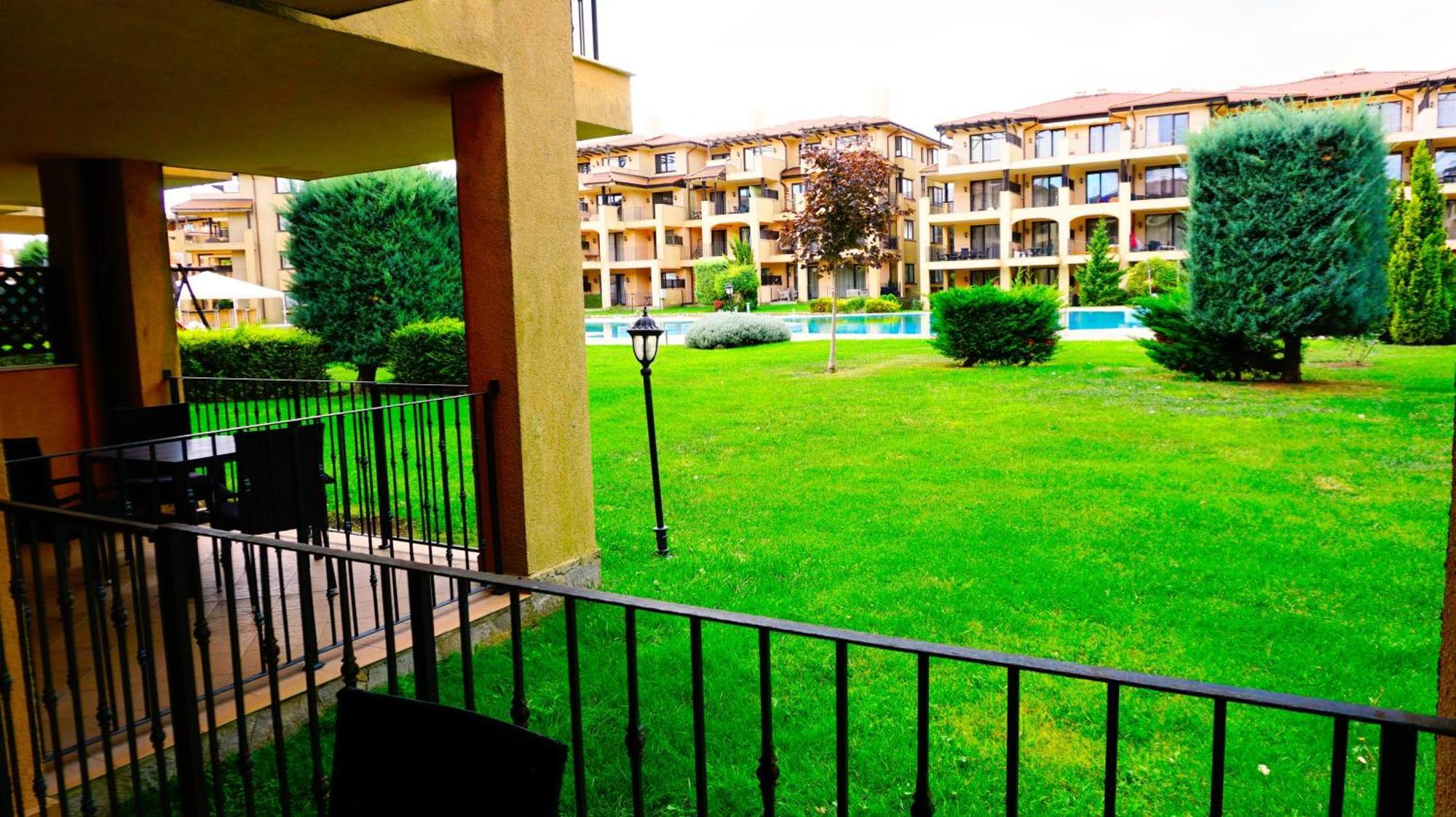 Ваканционни апартаменти Калиакрия - Holiday apartments Kaliakria Топола Екстер'єр фото