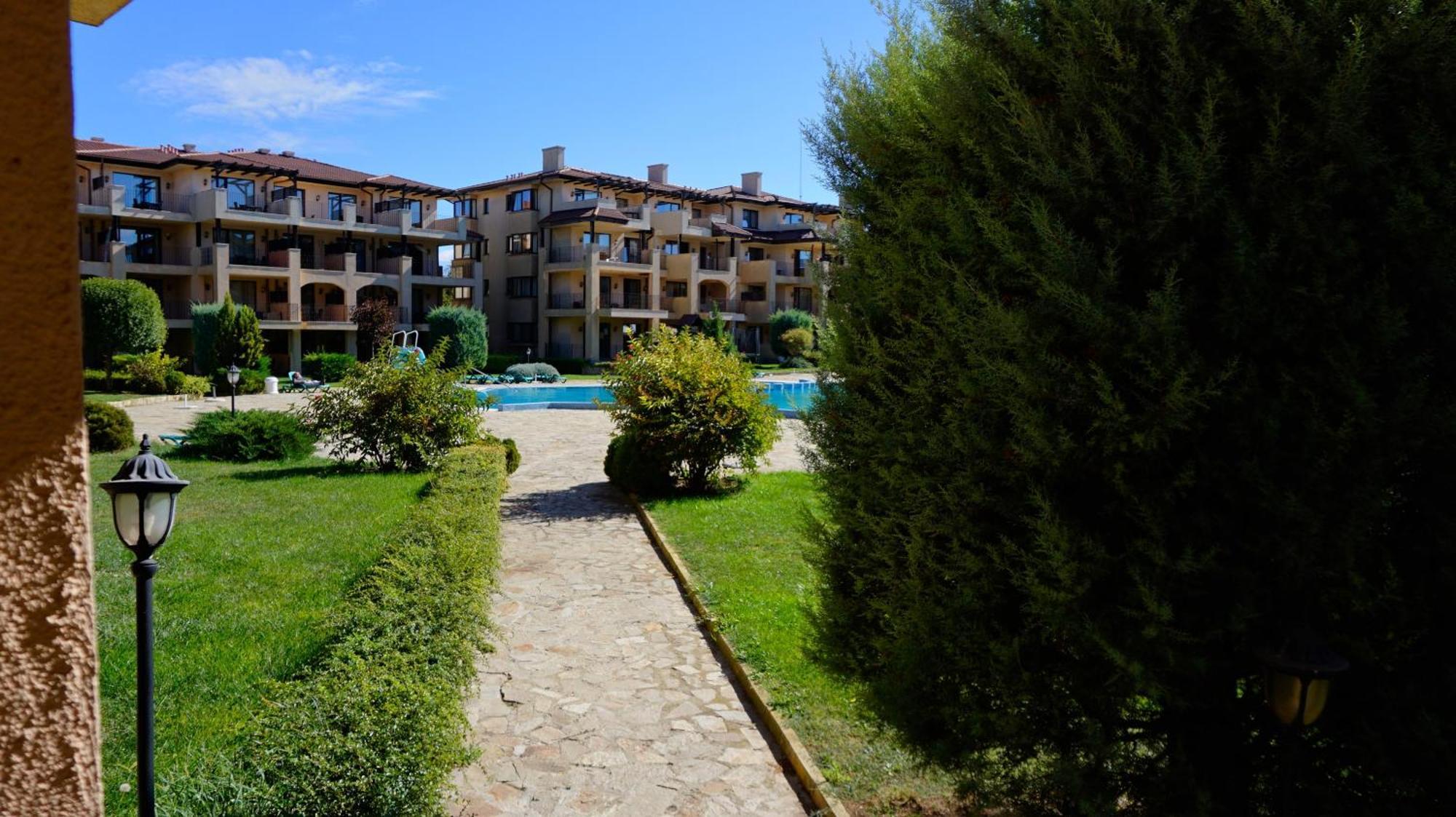 Ваканционни апартаменти Калиакрия - Holiday apartments Kaliakria Топола Екстер'єр фото