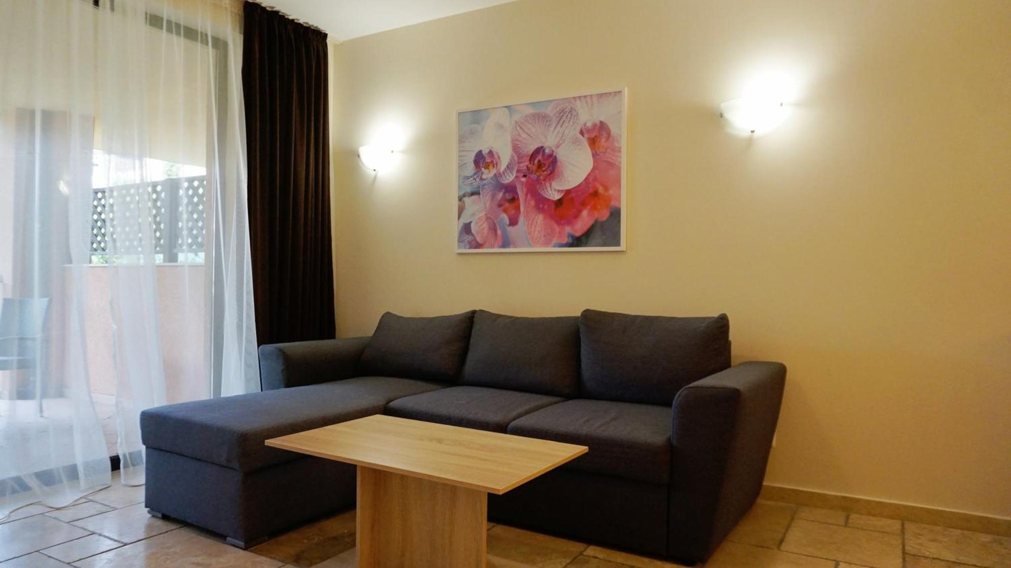 Ваканционни апартаменти Калиакрия - Holiday apartments Kaliakria Топола Екстер'єр фото