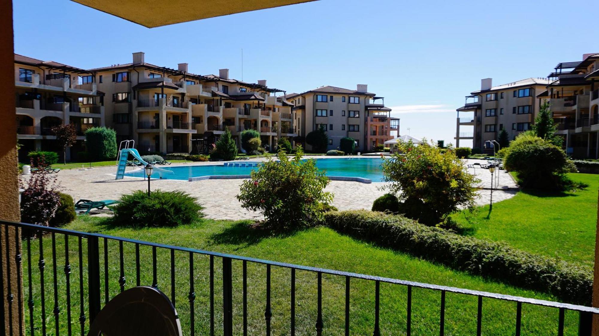 Ваканционни апартаменти Калиакрия - Holiday apartments Kaliakria Топола Номер фото